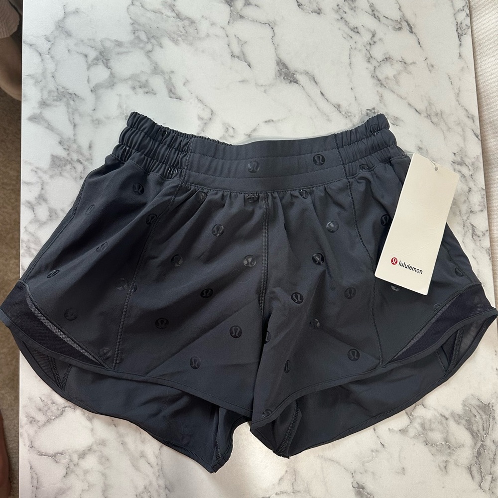 lululemon hotty hot shorts